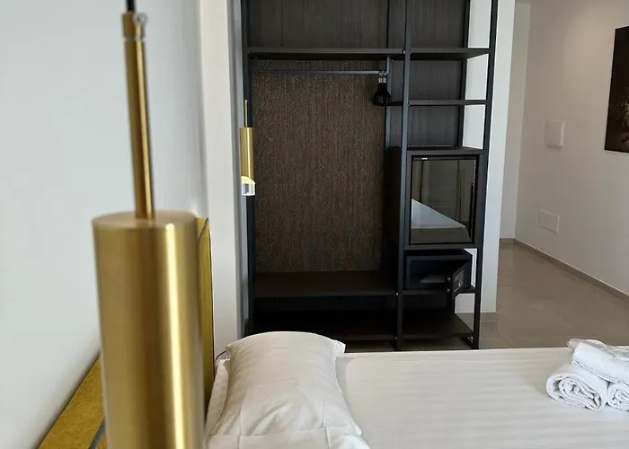 Amani Chic Pensión Olbia