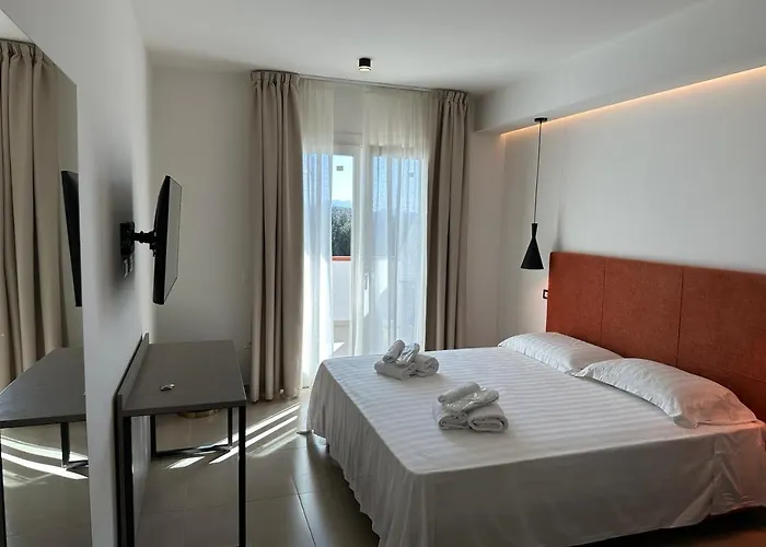 Amani Chic Pensión 4*