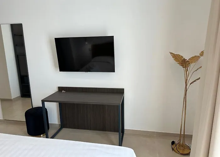 Affittacamere Amani Chic 4*