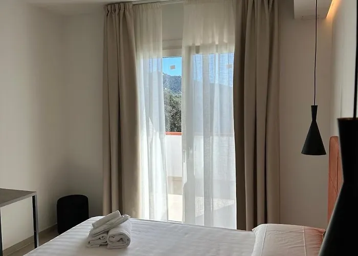 Affittacamere Amani Chic 4*